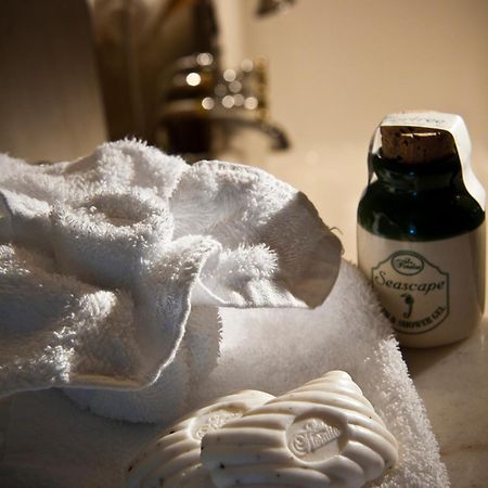 The Peppertree Luxury Accommodation Бленхайм Екстериор снимка