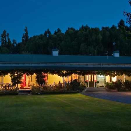 The Peppertree Luxury Accommodation Бленхайм Екстериор снимка