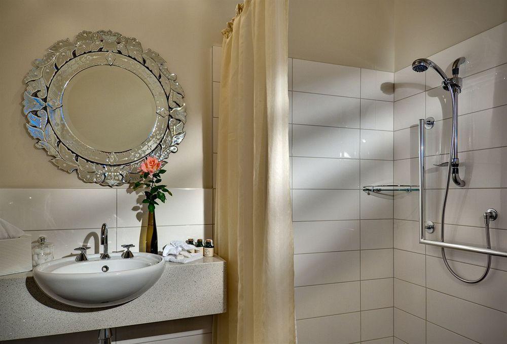 The Peppertree Luxury Accommodation Бленхайм Екстериор снимка