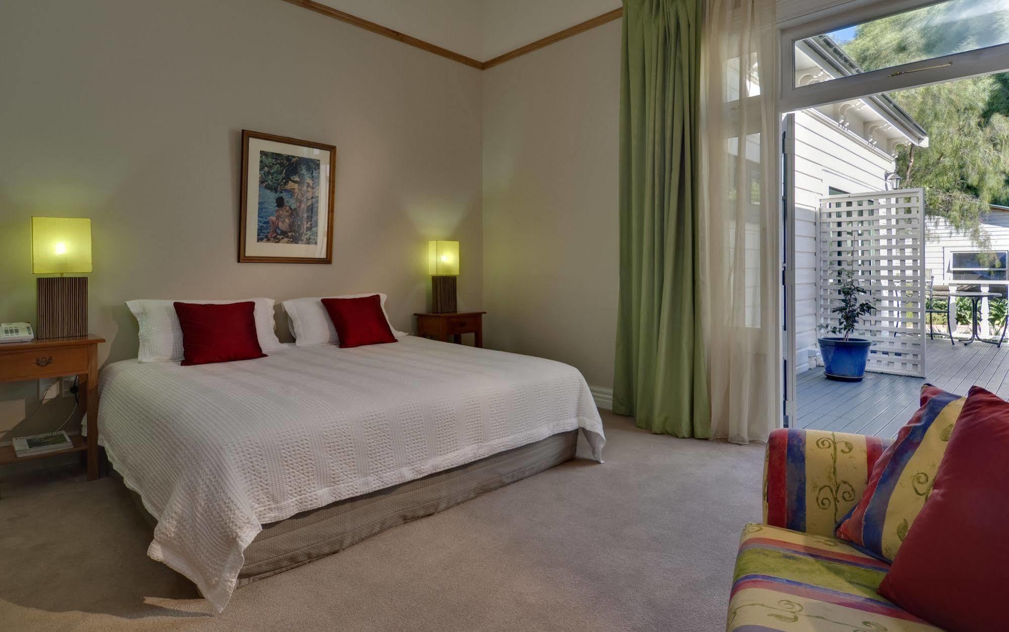 The Peppertree Luxury Accommodation Бленхайм Екстериор снимка